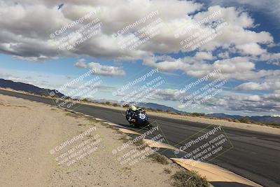 media/Nov-16-2025-Race Pace (Sun) [[8c5fa54630]]/Verified Riders/6-Turn 10 Inside (1145am)/